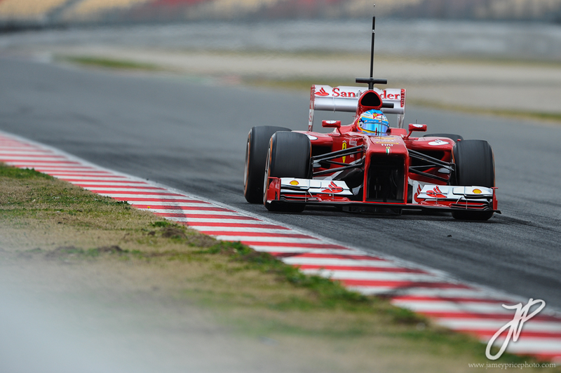 Illustration for article titled The Tense Beauty Of Formula One Practice In Barcelona